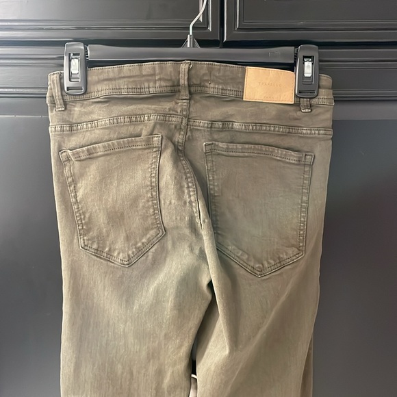 ZARA JEANS ! Army Green color! Size : 6! - Picture 9 of 11